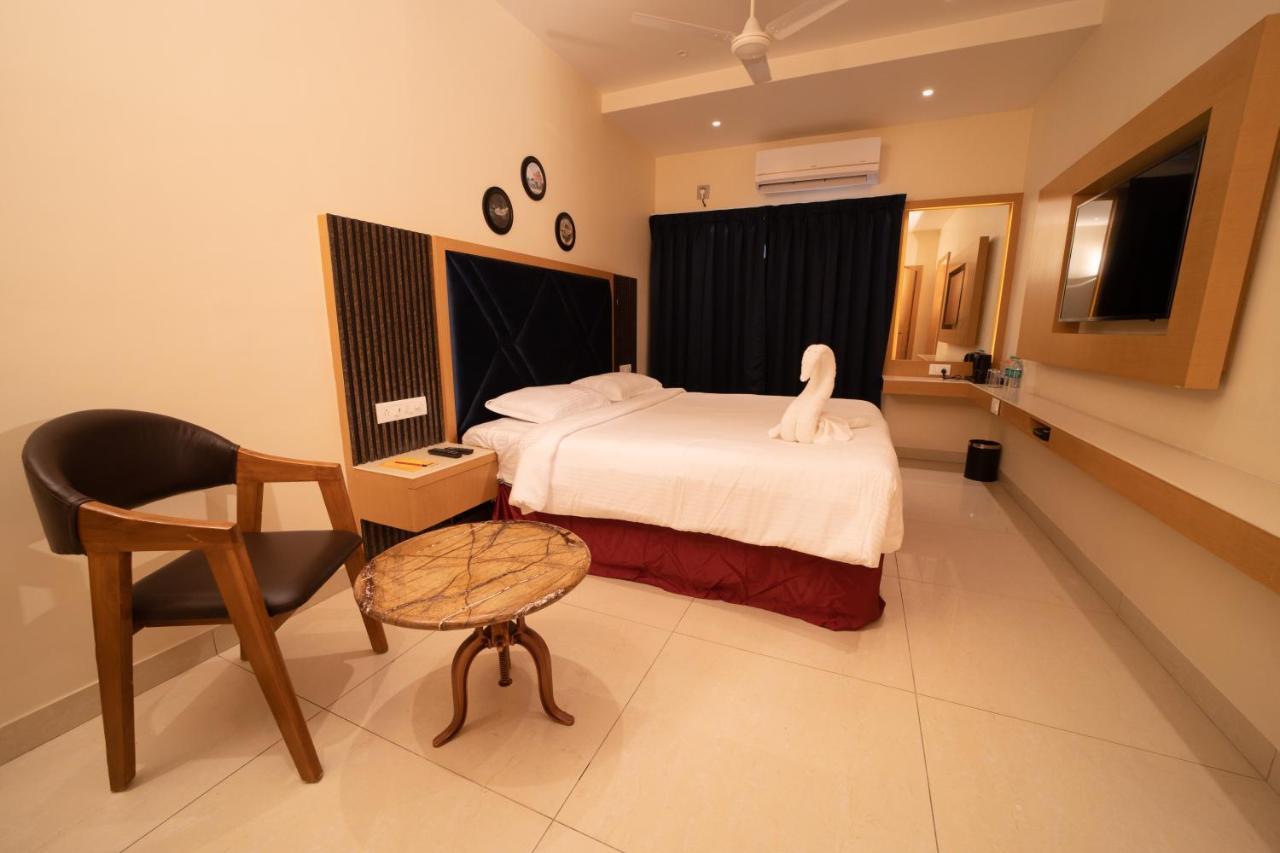 Sri Ram'S Residency Kanchipuram Exterior photo